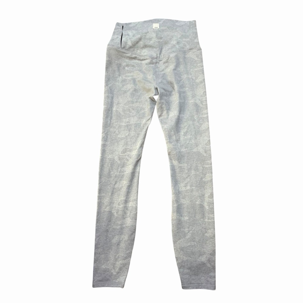 Vuori Clean Elevation Leggings Women's Small Gray Camo Haze Heather High Rise